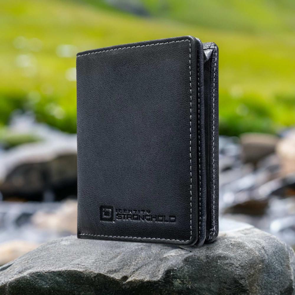 The Waltlet RFID Secure Minimalist Wallet