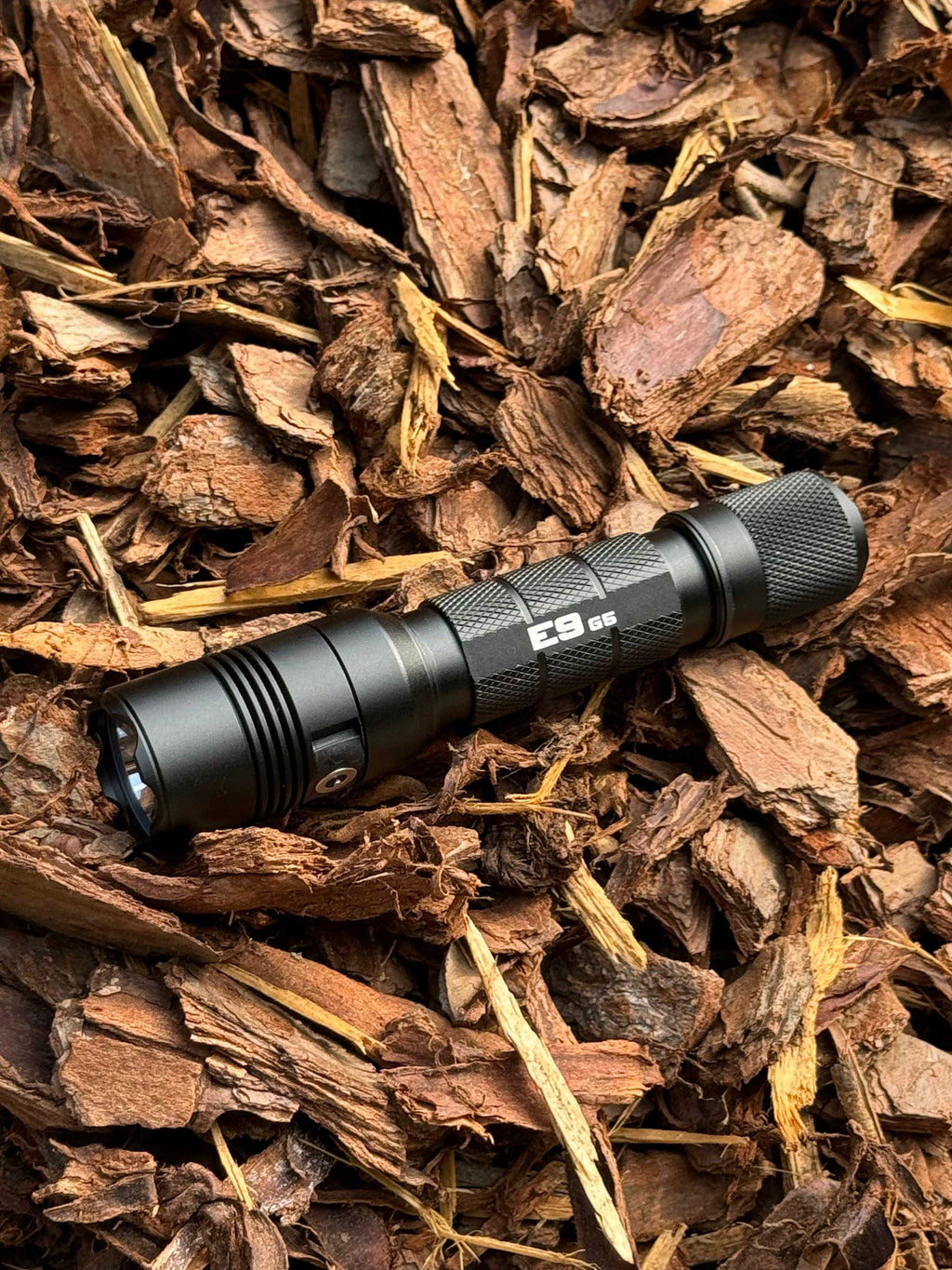 E9 GEN5 Long Throw- 3,000 Lumen  388 Meter  Tactical EDC Flashlight Powertac