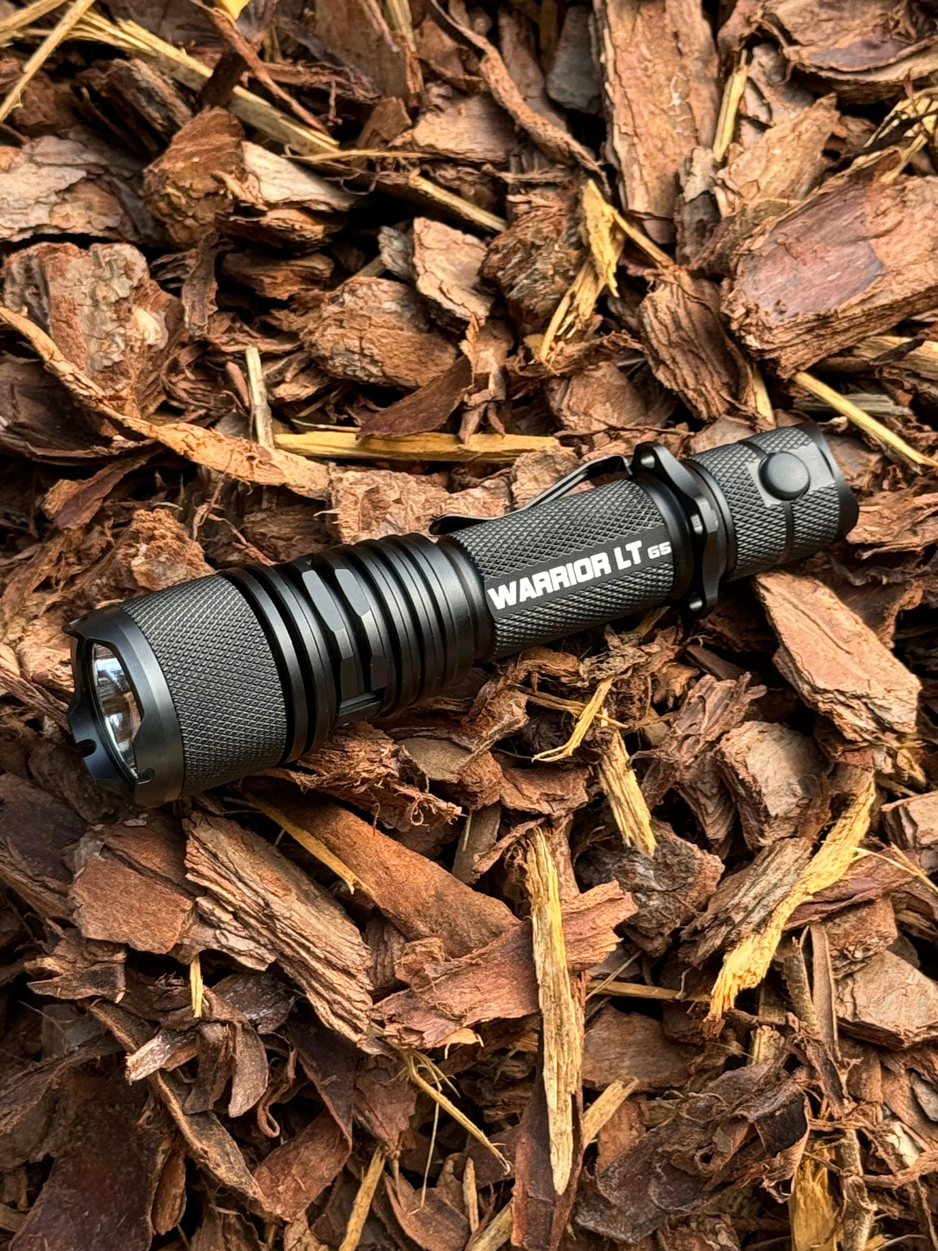 Warrior GEN5 LT-(Long Throw) - 3050 Lumen   480 Meter   Tactical Flashlight Powertac
