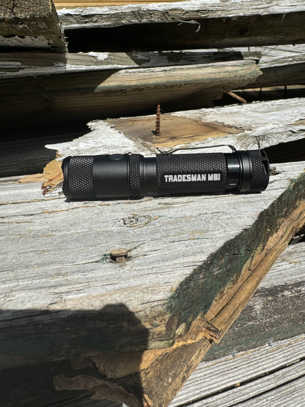 M6 GEN3 Tradesman- 2,030 Lumen Magnetic Tail Cap EDC Light